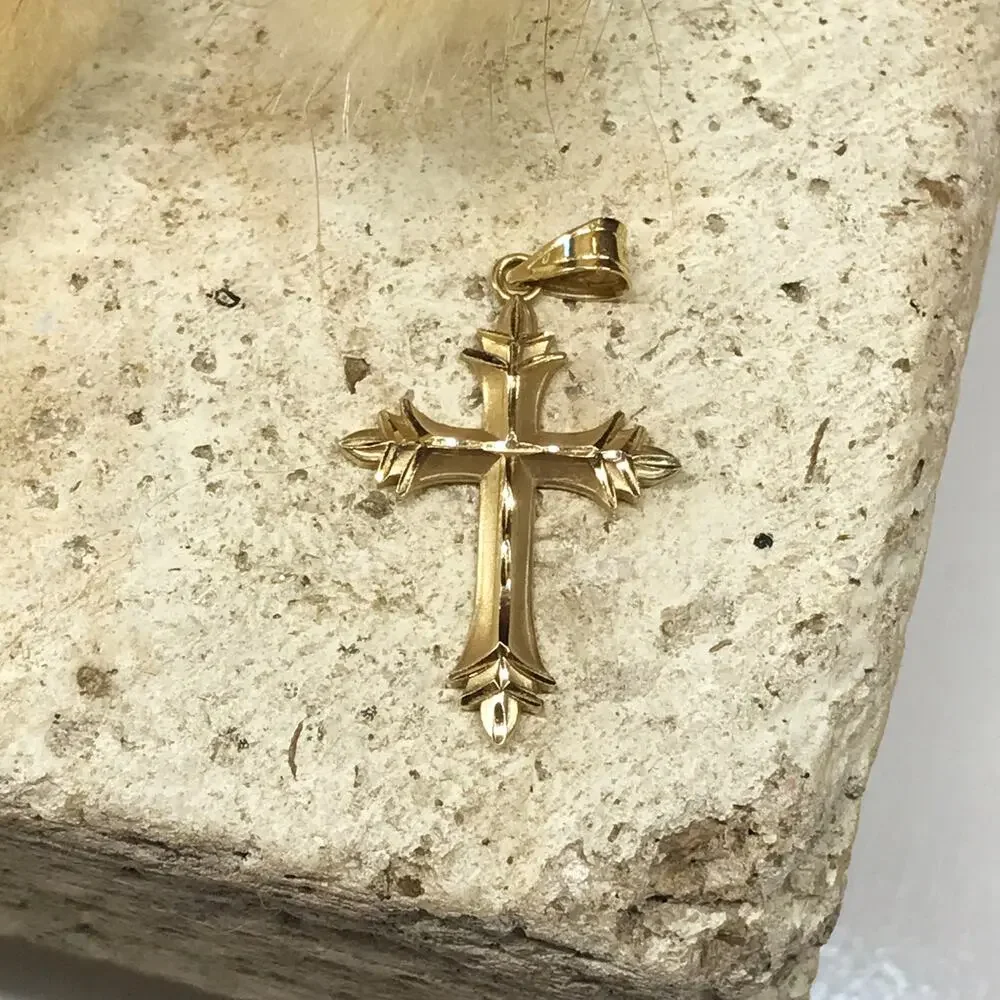 Solid 14K Gold MA Michael Anthony 1.21in Religious Christian Cross Pendant .96g - Picture 8 of 10